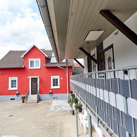Gaestehaus Viktoriya Nur Wenige Minuten Zum Europa-Park Rust Dış mekan fotoğraf